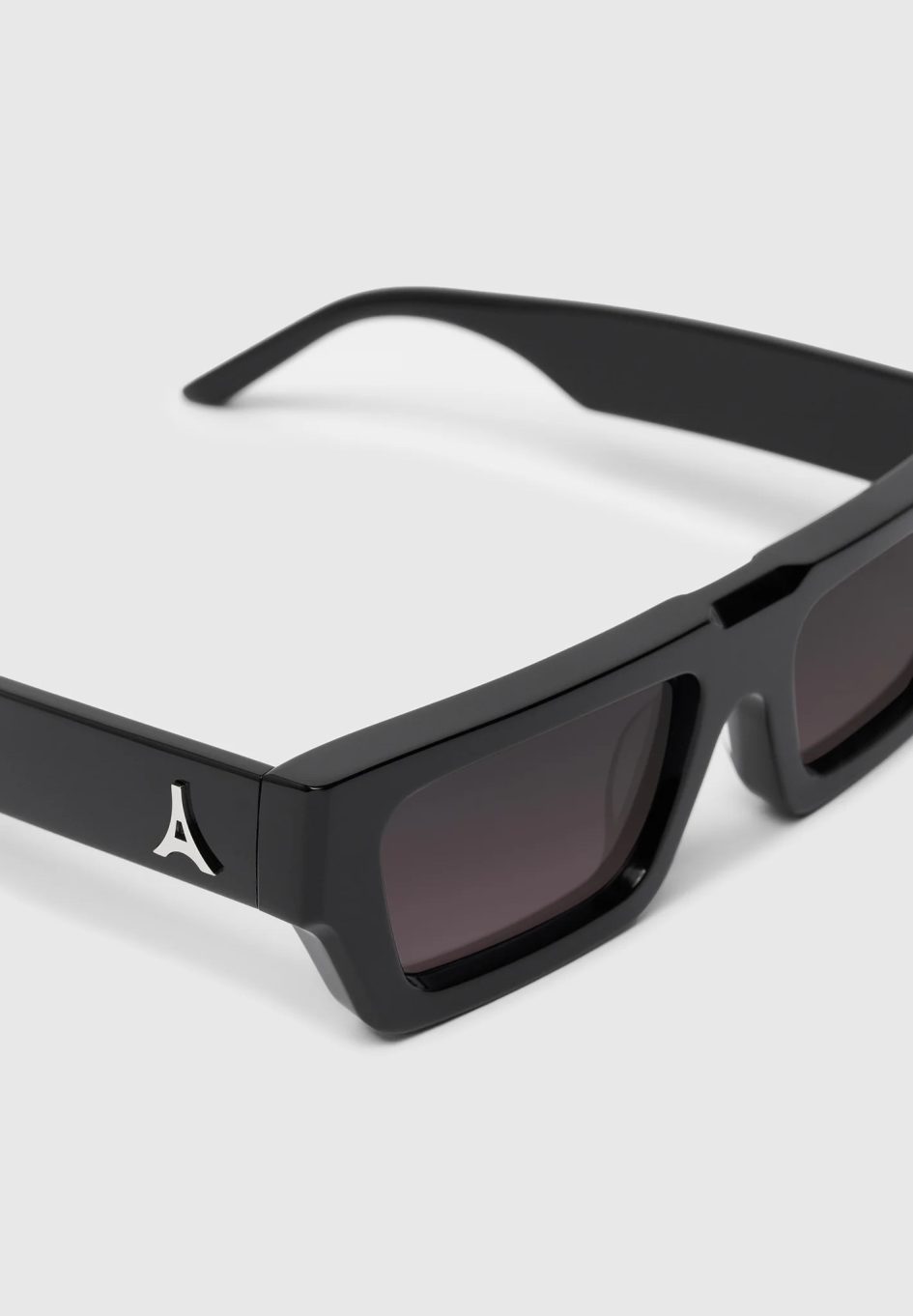 Maniere de voir Azur sunglasses gloss black