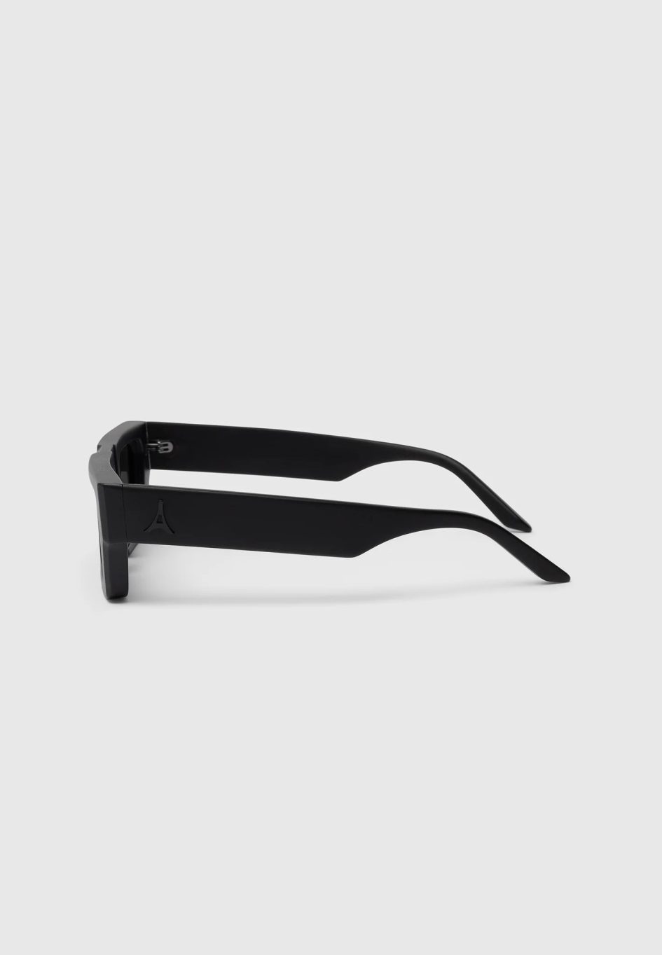 Maniere de voir Azur sunglasses matte black